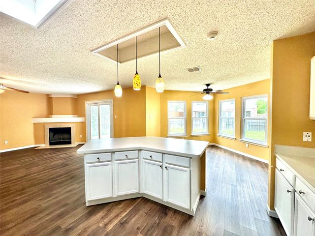 3165 Spyglass Drive, Grand Prairie, TX 75052