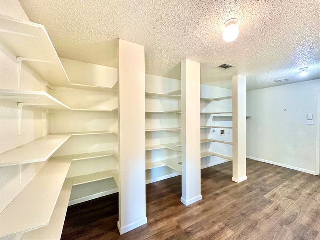 3165 Spyglass Drive, Grand Prairie, TX 75052