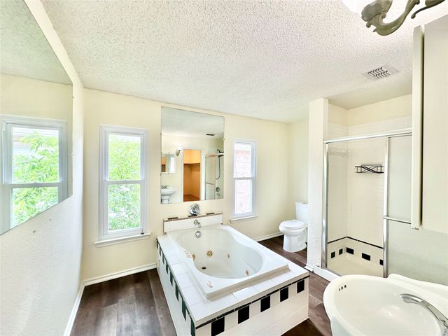 3165 Spyglass Drive, Grand Prairie, TX 75052