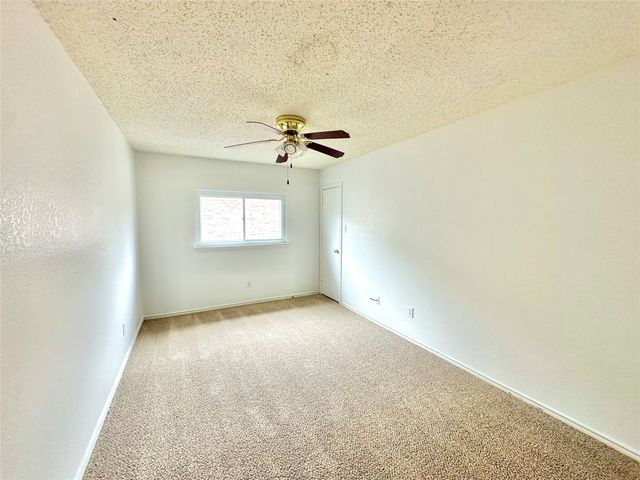 3165 Spyglass Drive, Grand Prairie, TX 75052