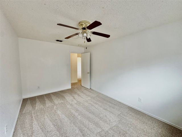 3165 Spyglass Drive, Grand Prairie, TX 75052