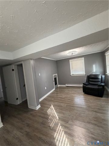 11925 Wedge Dr, Chester, VA 23831