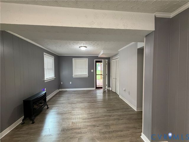 11925 Wedge Dr, Chester, VA 23831