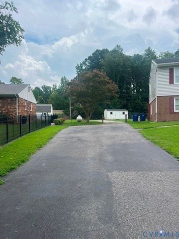 11925 Wedge Dr, Chester, VA 23831