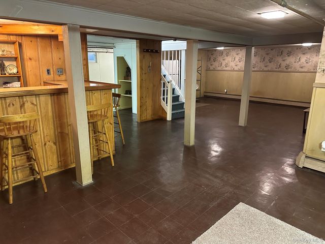 98 Wright Road, Rockville Centre, NY 11570