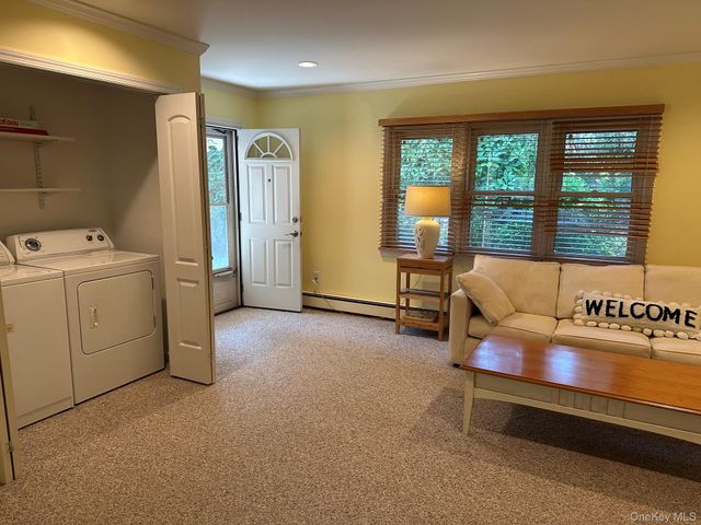 98 Wright Road, Rockville Centre, NY 11570
