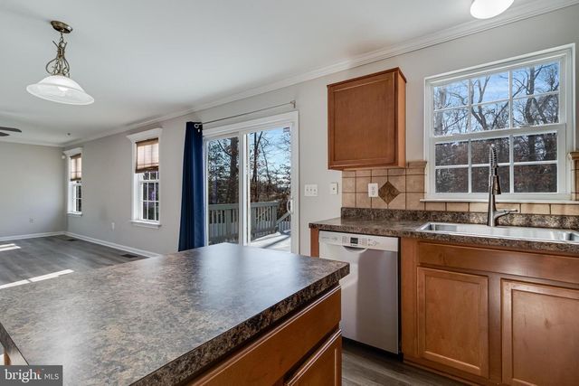 5141 ROYAL BIRKDALE AVE, Waldorf, MD 20602