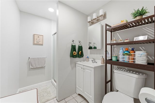 427 Taylor St, Bloomfield, PA 15224