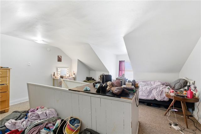 427 Taylor St, Bloomfield, PA 15224