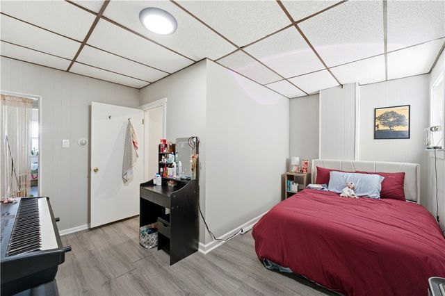 427 Taylor St, Bloomfield, PA 15224