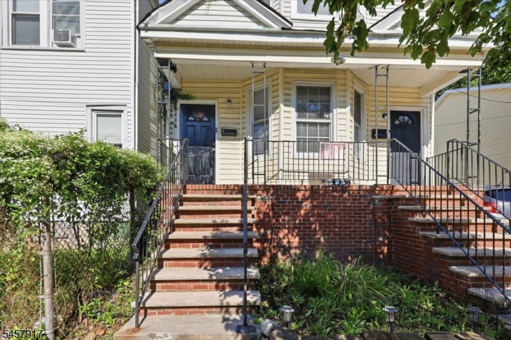 293 Ogden St, City Of Orange Twp., NJ 07050 — exterior