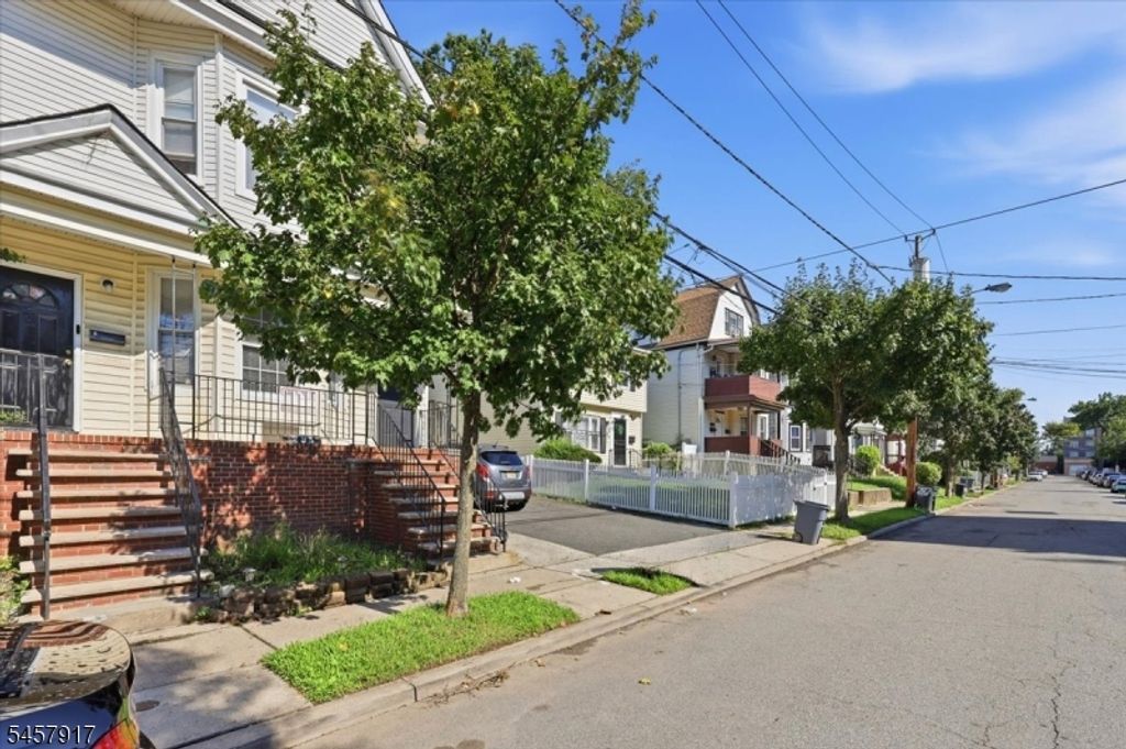 293 Ogden St, City Of Orange Twp., NJ 07050 — photo 2