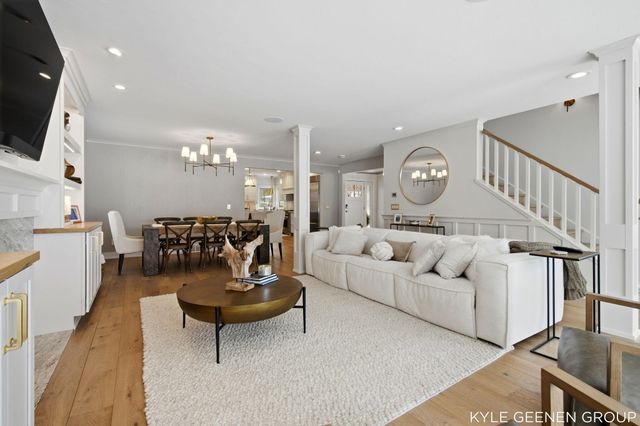 555 Locust Avenue, Holland, MI 49423