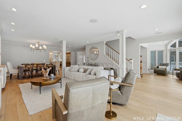 555 Locust Avenue, Holland, MI 49423