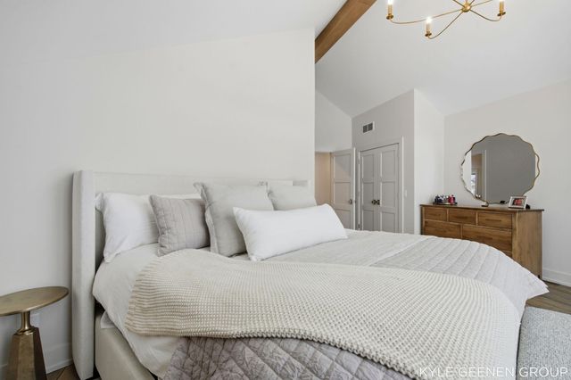 555 Locust Avenue, Holland, MI 49423