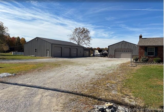 1068 S 1000 W, Lexington, IN 47138