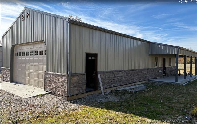 1068 S 1000 W, Lexington, IN 47138