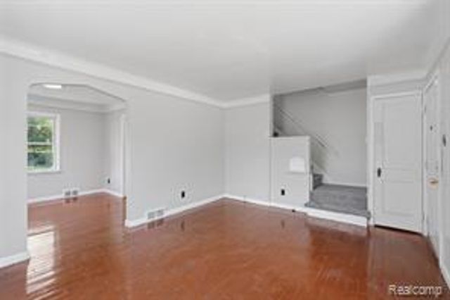 7335 Curtis Street, Detroit, MI 48221