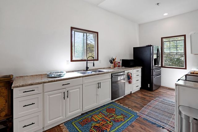 1260 Big Oak LN, Wirtz, VA 24184