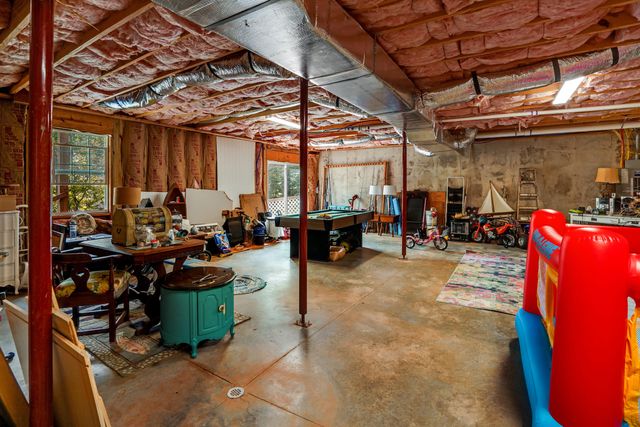 1260 Big Oak LN, Wirtz, VA 24184