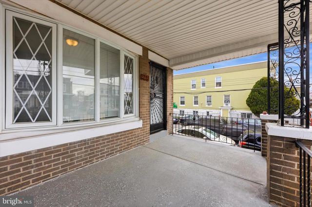 5901 CHRISTIAN ST, Philadelphia, PA 19143