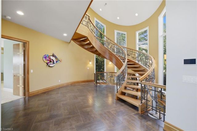 158 Printers Lane, New London, NC 28127
