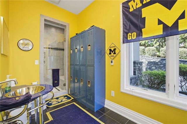 158 Printers Lane, New London, NC 28127