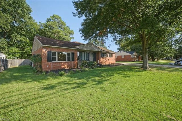 1509 Hodges Ferry RD, Portsmouth, VA 23701