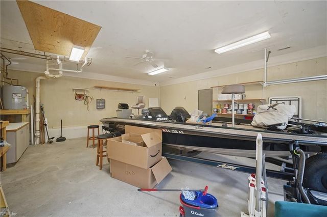 1509 Hodges Ferry RD, Portsmouth, VA 23701