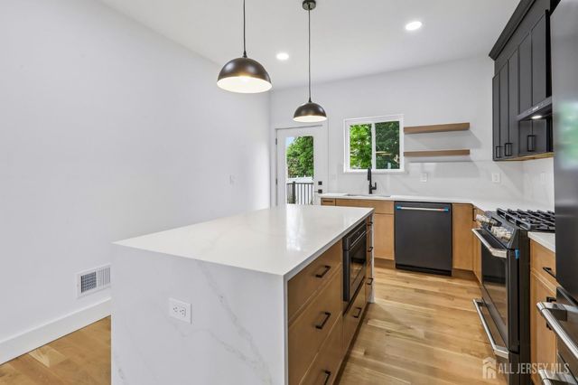 58 N Fern Street, Edison, NJ 08817