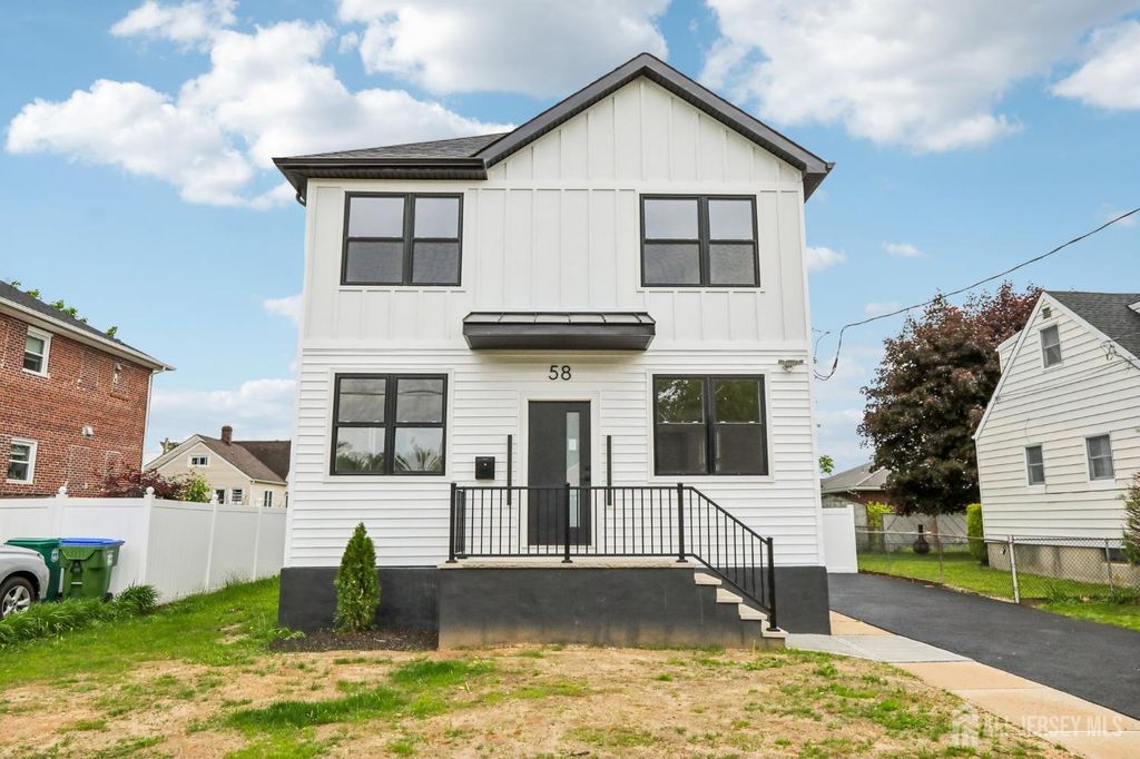 58 N Fern Street, Edison, NJ 08817