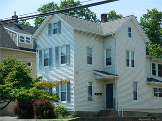 17 Lake Avenue 1, Danbury, CT 06810