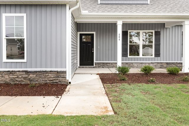 604 Tuscany Circle, Princeton, NC 27569