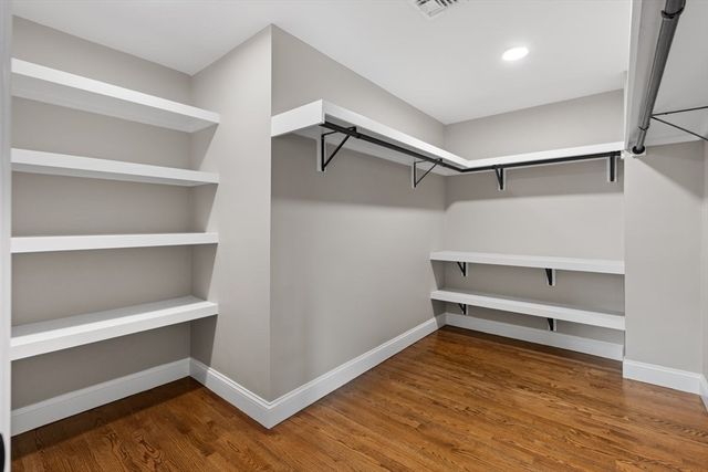 12 Brookside Ln, Norfolk, MA 02056