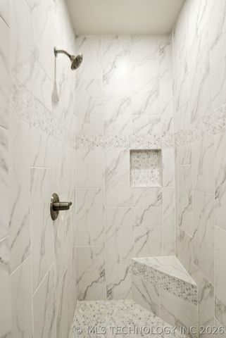 9069 E 62nd Place S, Tulsa, OK 74133