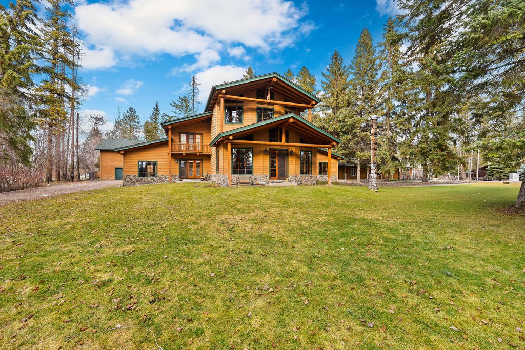 205 Siderius Lane, Bigfork, MT 59911 photo 2
