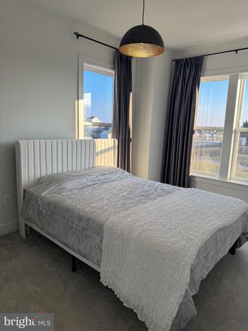 14305 DOWITCHER WAY, Boyds, MD 20841