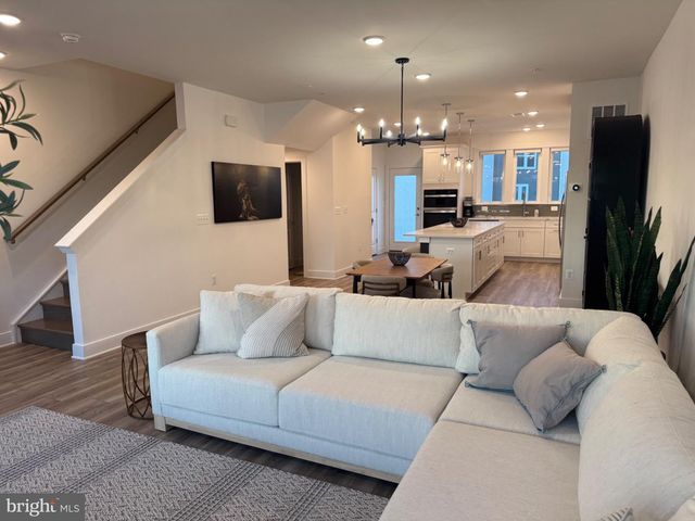 14305 DOWITCHER WAY, Boyds, MD 20841