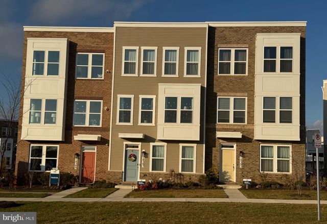 14305 DOWITCHER WAY, Boyds, MD 20841