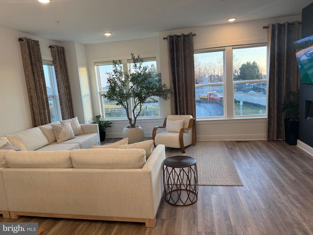 14305 DOWITCHER WAY, Boyds, MD 20841