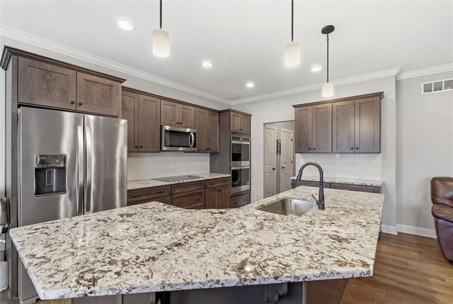 101 Imperial Dr, Adams Twp, PA 16059