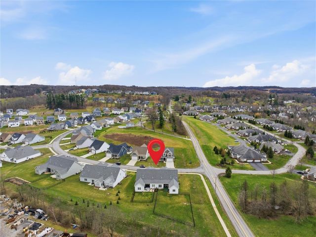 101 Imperial Dr, Adams Twp, PA 16059