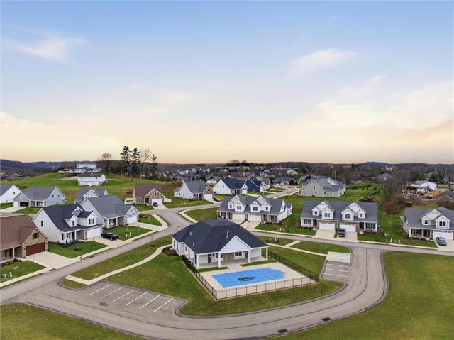 101 Imperial Dr, Adams Twp, PA 16059