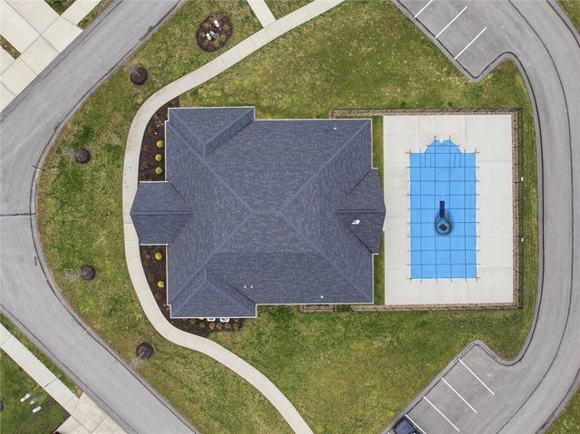 101 Imperial Dr, Adams Twp, PA 16059