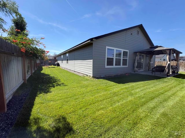 13572 Beatty St, Caldwell, ID 83607