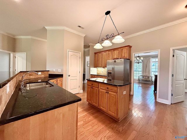 3015 Cobble Farms Drive, Owens Cross Roads, AL 35763