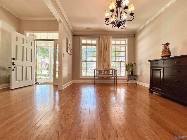 3015 Cobble Farms Drive, Owens Cross Roads, AL 35763