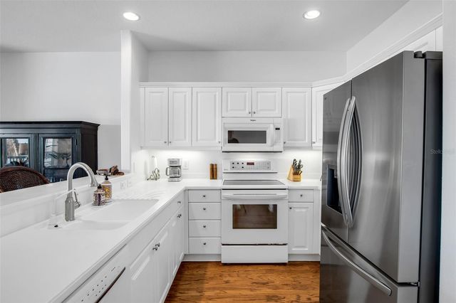 9203 MIDNIGHT PASS ROAD 2, Sarasota, FL 34242