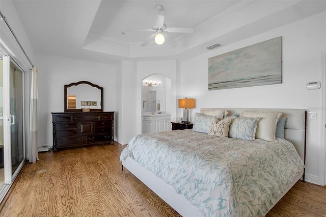 9203 MIDNIGHT PASS ROAD 2, Sarasota, FL 34242