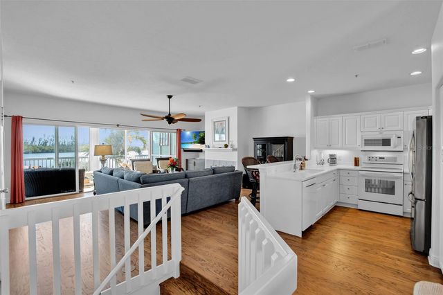 9203 MIDNIGHT PASS ROAD 2, Sarasota, FL 34242